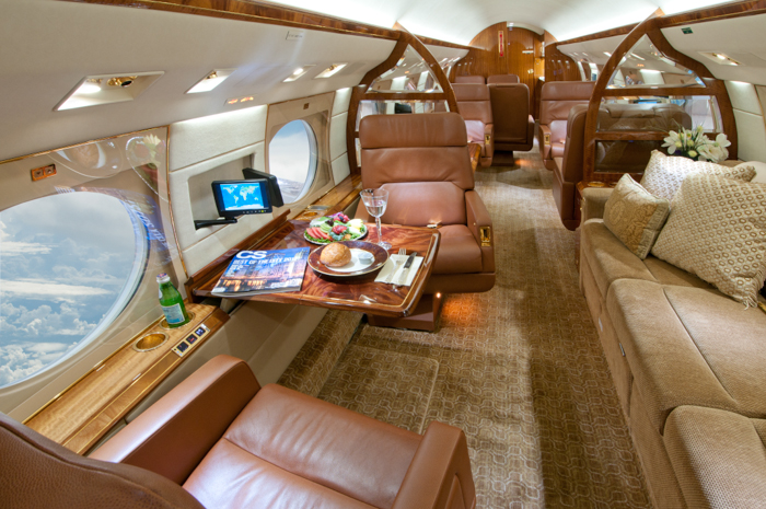 Gulfstream G-IVSP Table - DuPage Aerospace